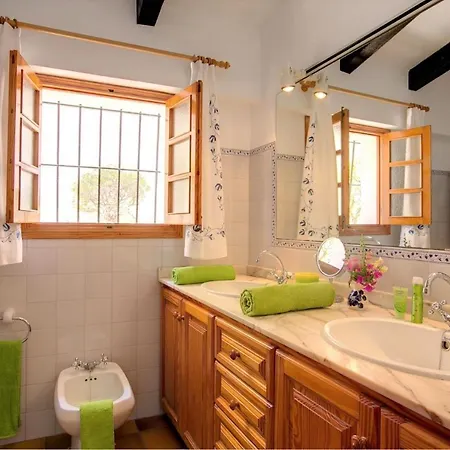 Owl Mateu - 5 Min Walk To The Old Town *