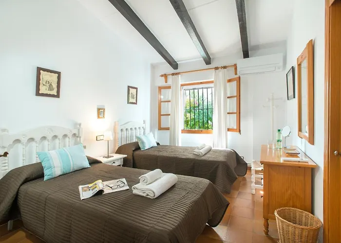 Owl Mateu - 5 Min Walk To The Old Town Villa